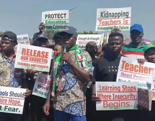 Plateau Teachers Protest Abduction of Oyo School Pupils, Demand Swift Rescue – plateaureports